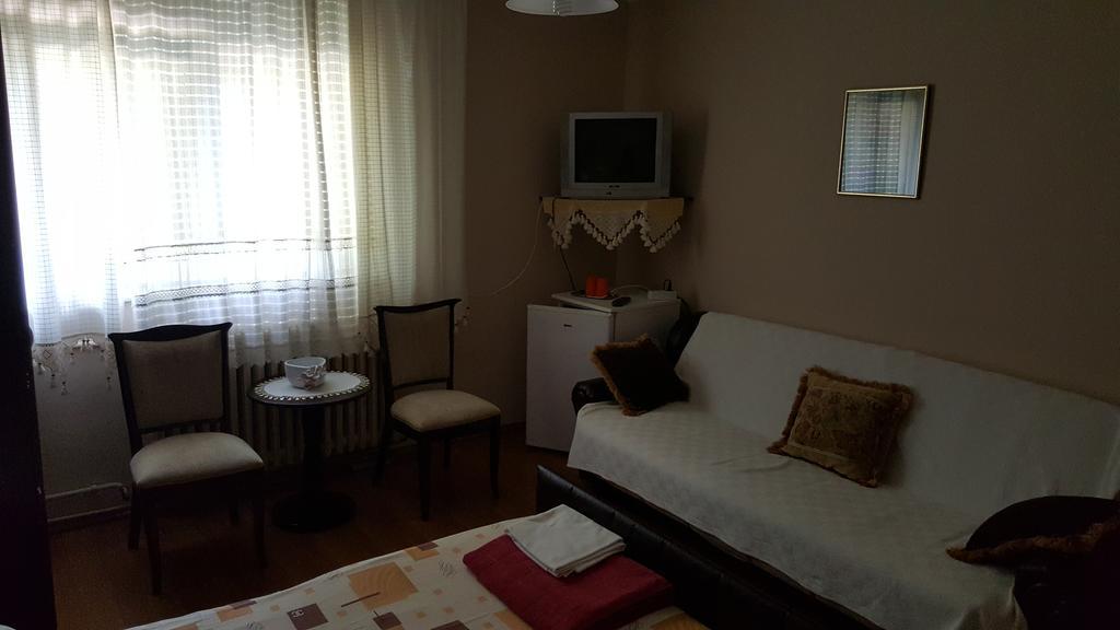 Guest House Major Arandjelovac Camera foto
